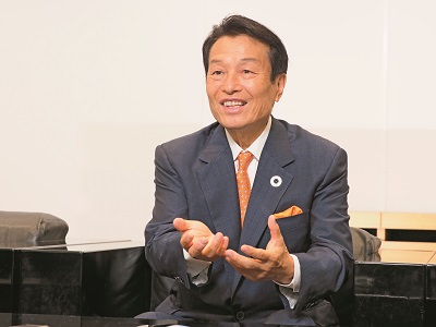経済界