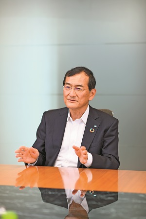 経済界
