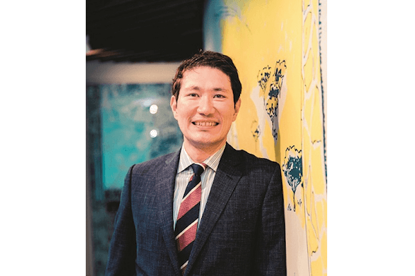 リーダーがLGBTを公表 言葉だけでなく行動で見せる