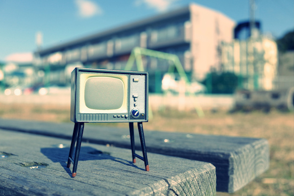 テレビ離れと電波行政で明日が見えないテレビ局